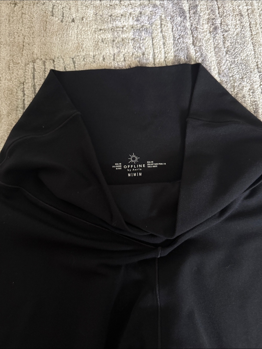 Offline by Aerie Black High-Waist Crossover Leggings - Picture 6 of 8